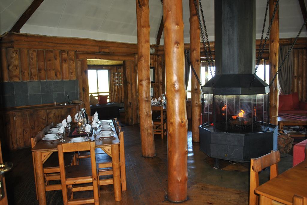Greenfire Drakensberg Lodge Bonjaneni Luaran gambar